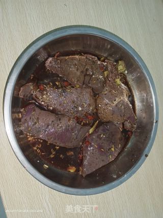臘豬肝的做法步驟：5