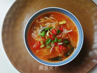 海帶芽泡菜粉絲湯的做法步驟：12