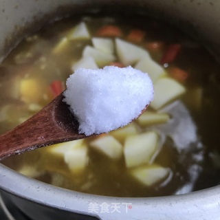 咖喱牛肉蓋澆飯的做法步驟：10