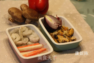 五谷海鮮焗飯的做法步驟：3