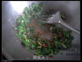 燒餅夾菜的做法步驟：2