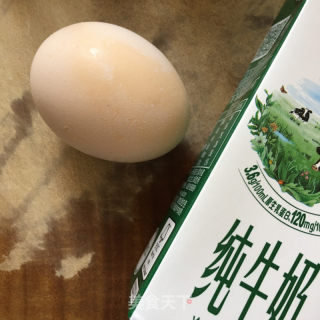 玫瑰花牛奶煮蛋的做法步驟：1