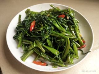 辣炒空心菜的做法步驟：7
