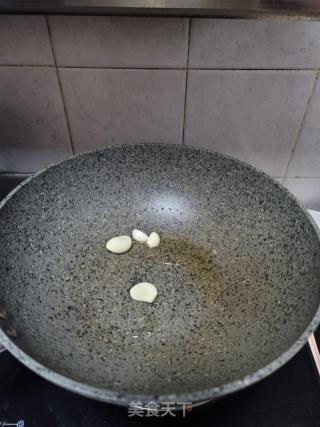 咖喱土豆燜護心肉的做法步驟：3