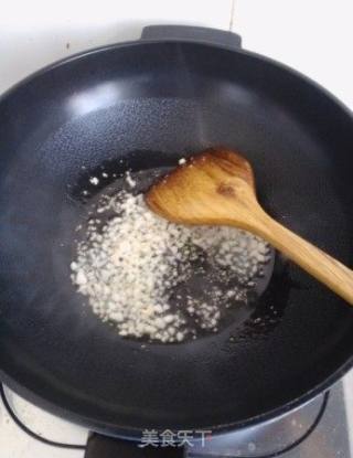 蒜蓉粉絲娃娃菜—白菜做出海鮮味的做法步驟：3