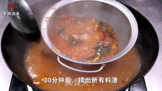 冬陰功湯的做法步驟：2
