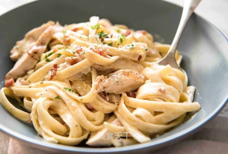 培根雞肉意大利面的做法