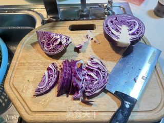 牛排蔬菜沙拉的做法步驟：2