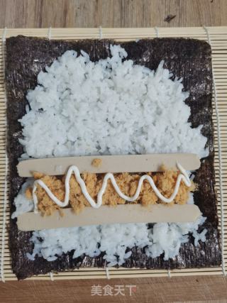 肉松火腿壽司的做法步驟：4