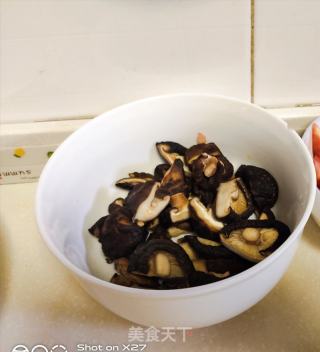 咖喱雞肉土豆拌飯的做法步驟：2