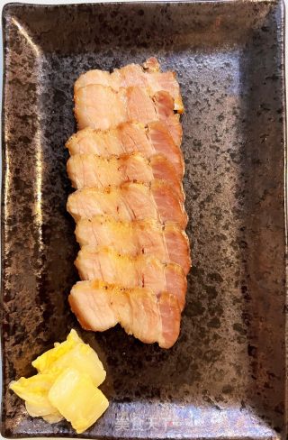 蒜香黑胡椒咸豬肉的做法步驟：10