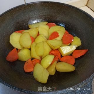 改良版地三鮮的做法步驟：2