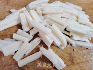 素炒藕條  （素菜）的做法步驟：1