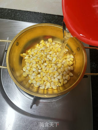 奶香玉米燕麥粥的做法步驟：4