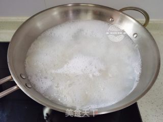 小鍋酸辣米線的做法步驟：5