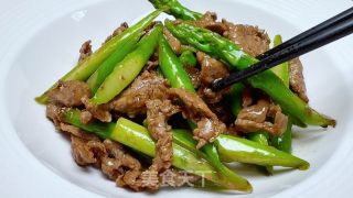 蘆筍炒牛肉的做法步驟：16