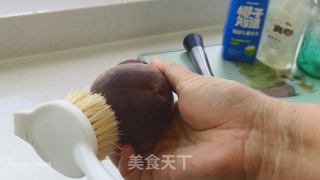 蜜桃椰椰氣泡水的做法步驟：2