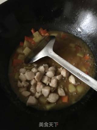 咖喱土豆雞丁的做法步驟：7