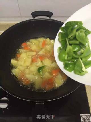 咖喱牛肉飯的做法步驟：7