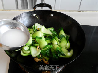上海青炒海米的做法步驟：7