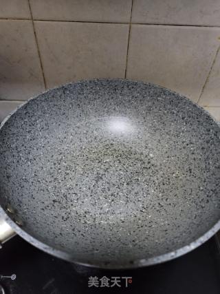 香菇肉醬拌意面的做法步驟：4