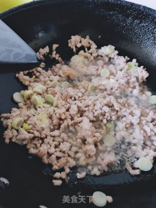 老北京炸醬面的做法步驟：1