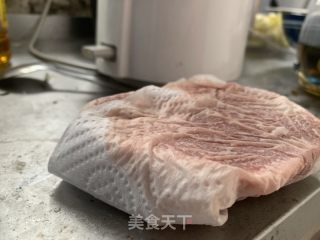 嫩烤牛排的做法步驟：1
