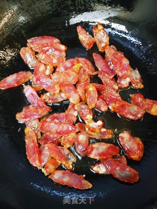 豉香青椒炒臘腸的做法步驟：3