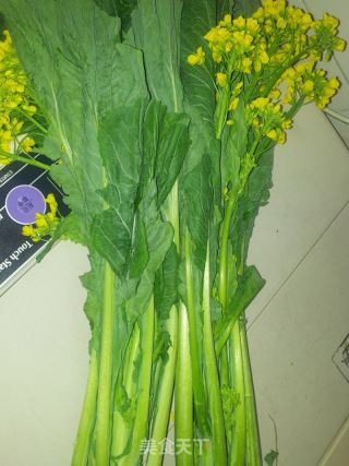 清炒遲菜心的做法步驟：1