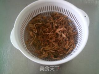 大頭菜絲炒面筋的做法步驟：3