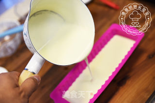 覆盆子巧克力慕斯的做法步驟：4