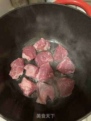 法式紅酒燉牛肉的做法步驟：8