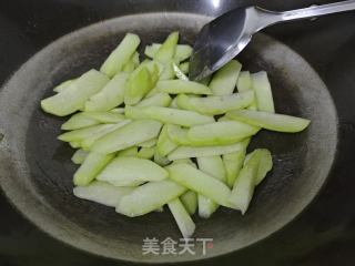 佛手瓜炒牛肉的做法步驟：5