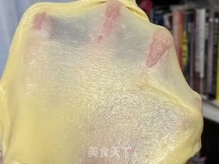 可可愛愛の小花香腸面包，造型簡單還好看！的做法步驟：3