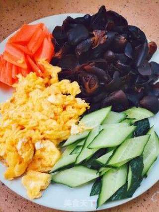 木須肉丨清新味美營養(yǎng)價值高的做法步驟：2