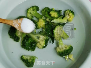 泡菜鍋的做法步驟：1