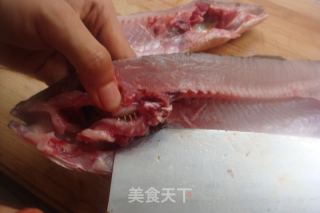 無油烹魚-家庭制【西湖醋魚】（選料、片魚、調味步步詳細）的做法步驟：8