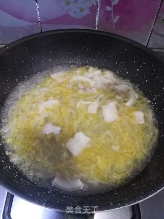 酸菜白肉燉粉條——簡易版的做法步驟：3