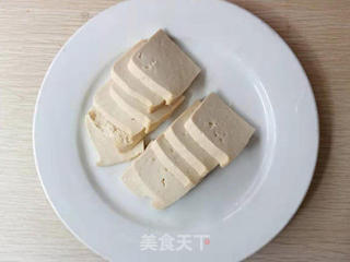 韓國泡菜鍋的做法步驟：1