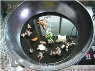 【鹽水蝦】--- 最簡單、最經(jīng)典的蝦做法的做法步驟：4