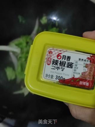 辣白菜肉絲年糕湯的做法步驟：7