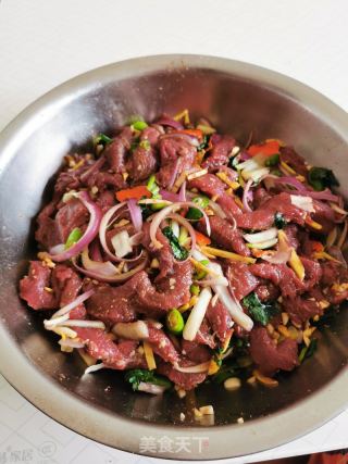 風(fēng)吹手撕牛肉干的做法步驟：8