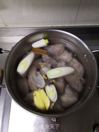 豬蹄燉山藥的做法步驟：5