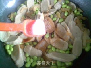 榨菜絲毛豆炒面筋的做法步驟：9