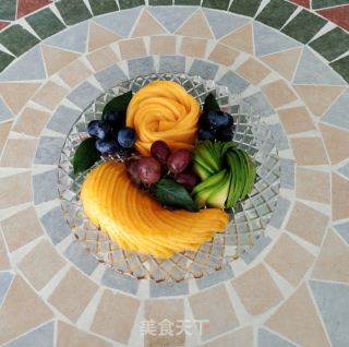 水果拼盤的做法步驟：5