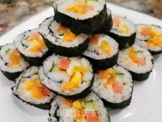 咸蛋黃肉松壽司的做法步驟：6