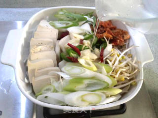韓國泡菜鍋的做法步驟：11