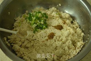 炸豆腐圓子的做法步驟：2