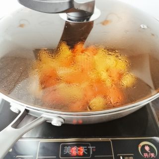牛腩燒土豆和胡蘿卜的做法步驟：14