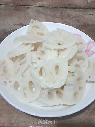 清炒蓮藕的做法步驟：2